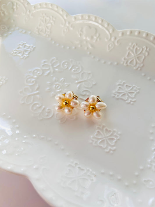 Flower Earrings / Clip -On