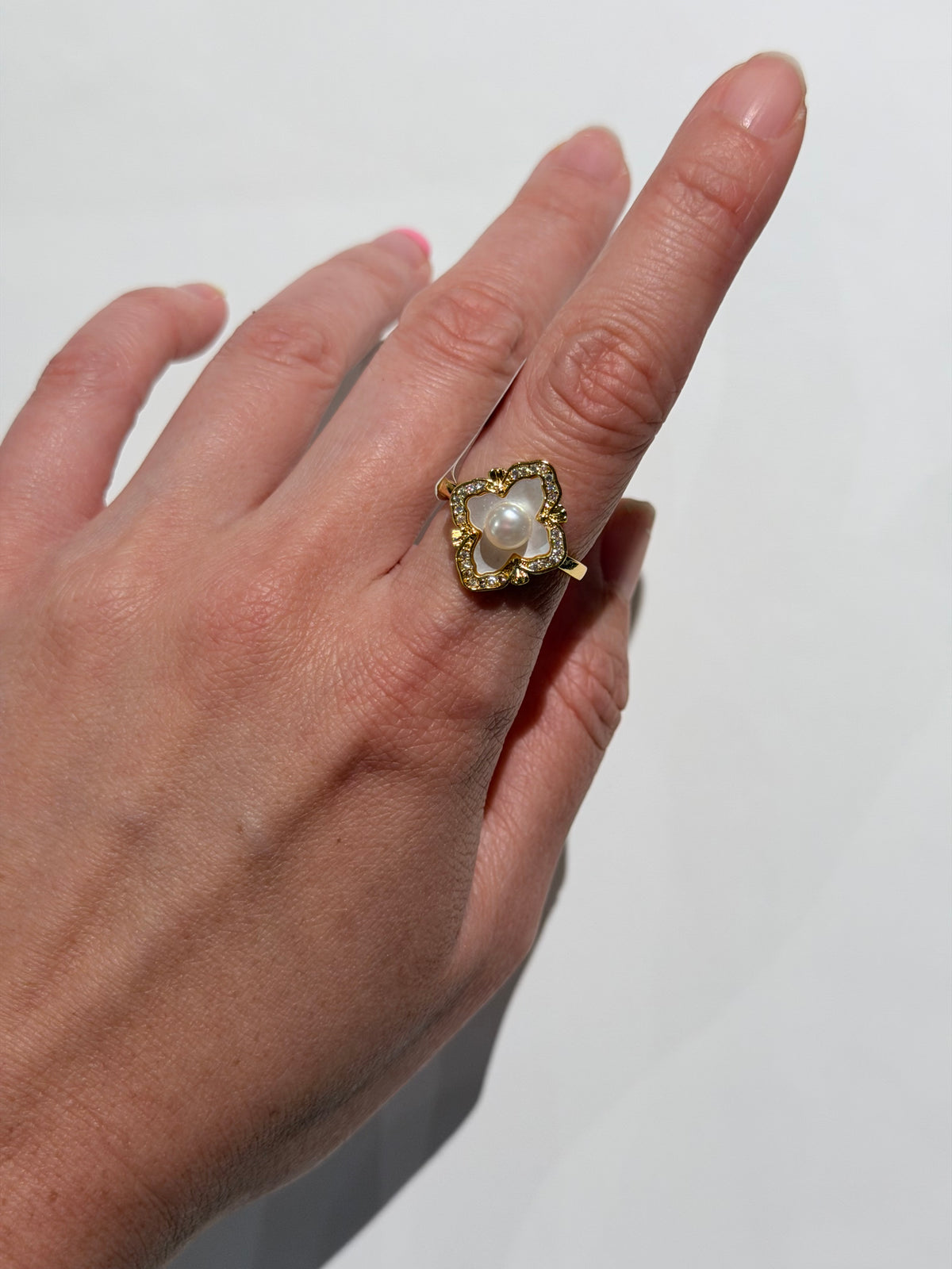 Luxury ring- Adjustable