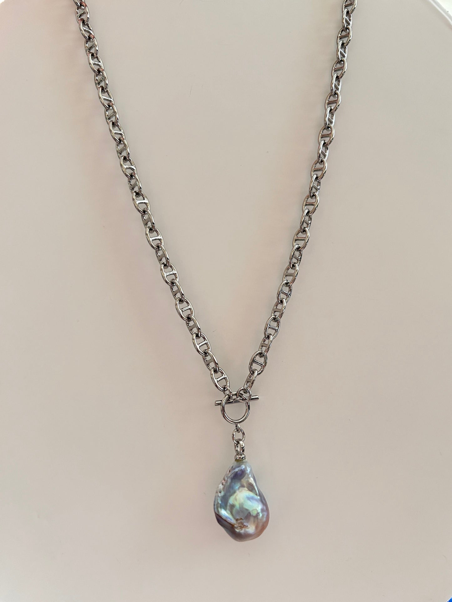 Pig nose chain - Baroque pearl Necklace