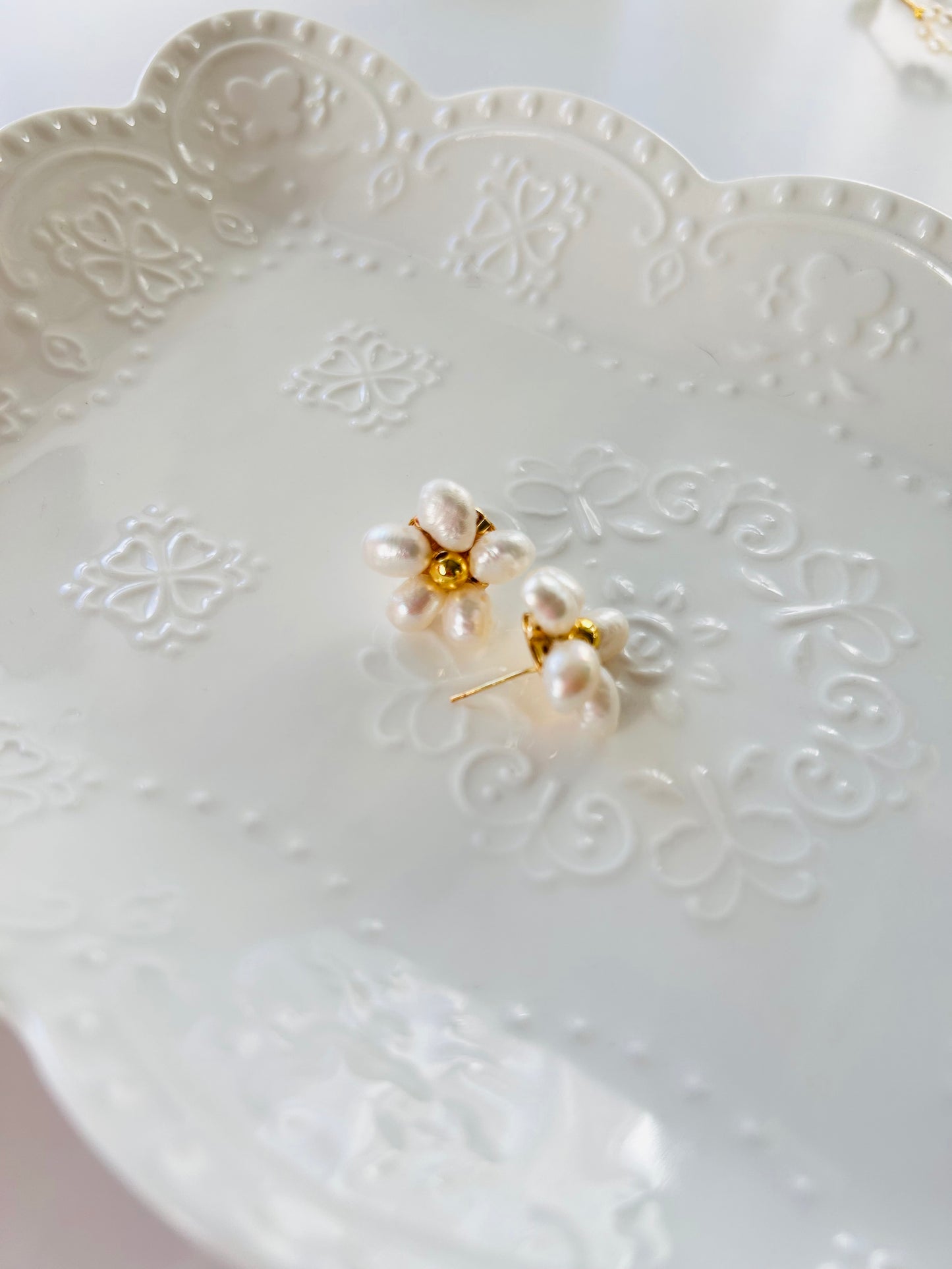 Flower Earrings / Clip -On