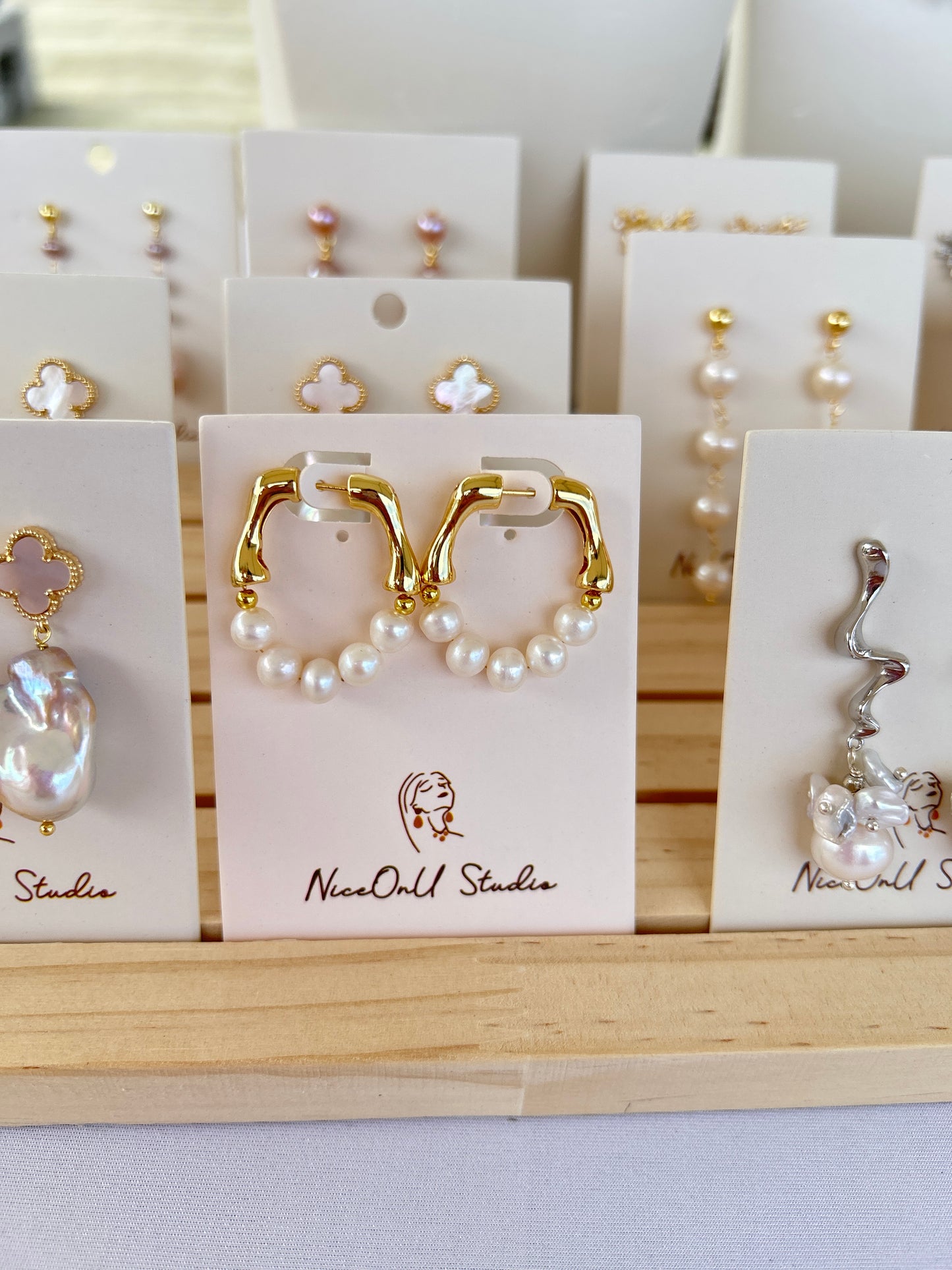 Hoop pearls Earrings