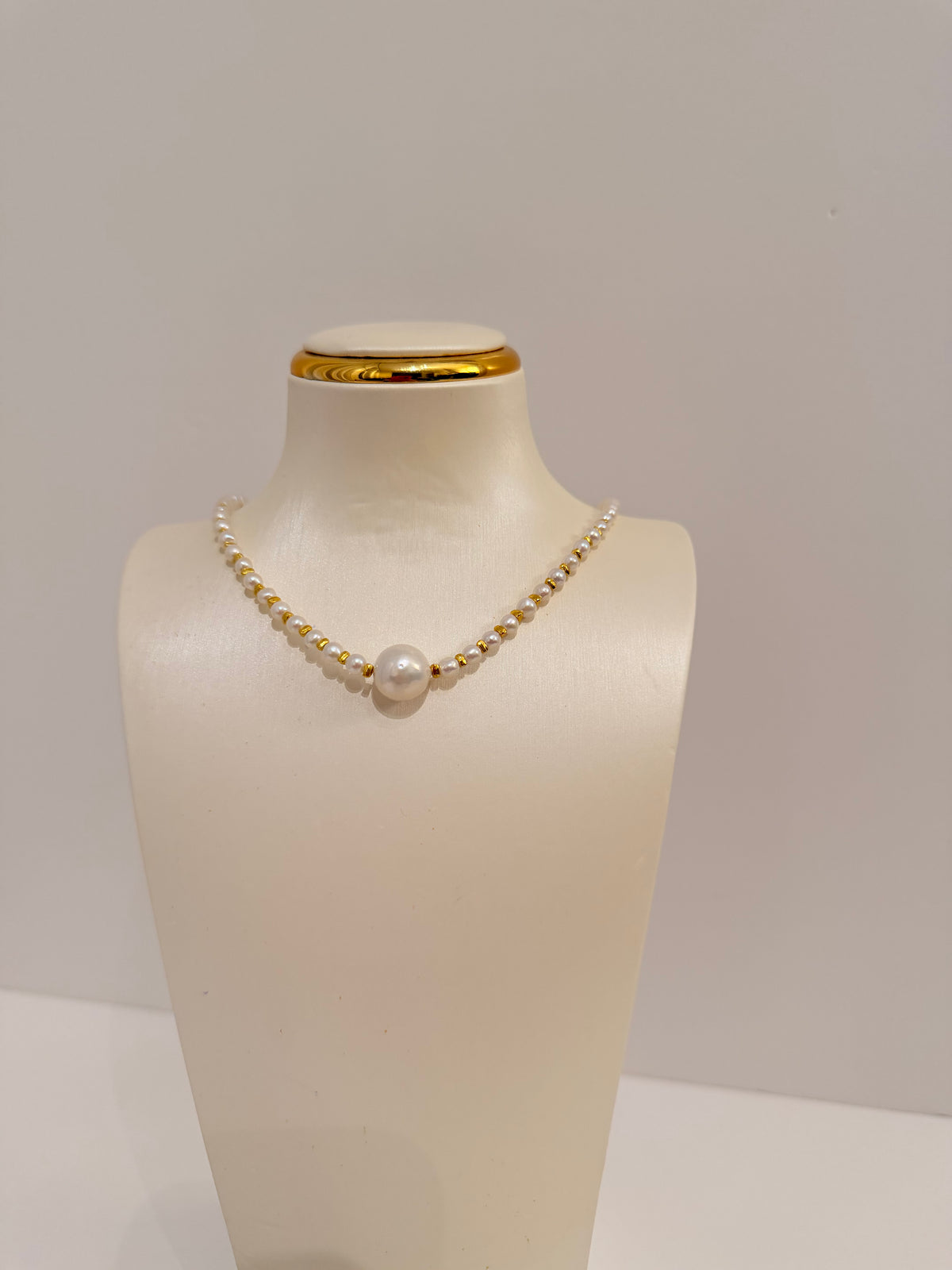 Lulu Tong Golden bead Necklace N60