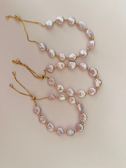 Button bracelet