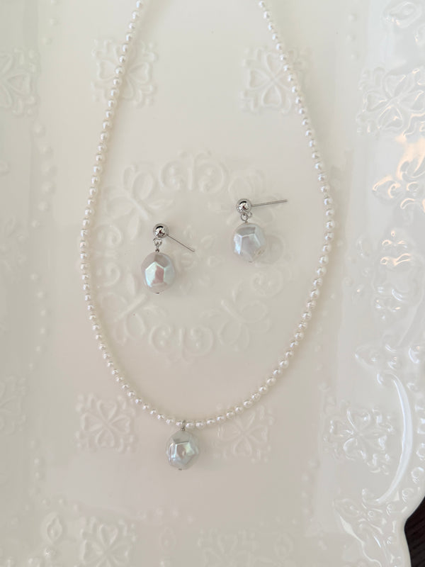 Natural Diamond Pearl Set (Necklace)