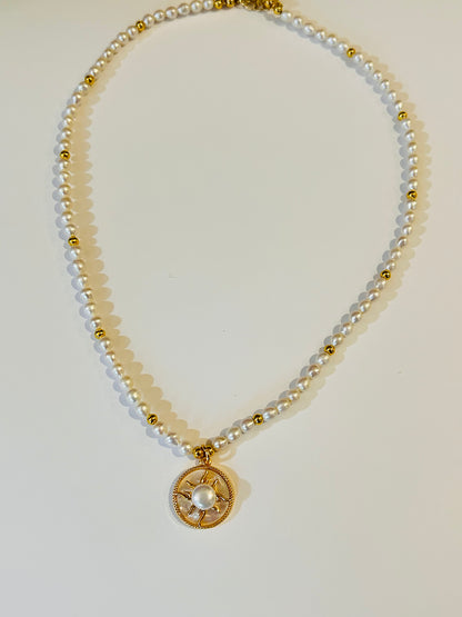 Apollo pendant Necklace