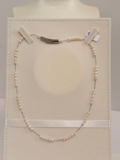 Bouncy wire Luxury Necklace