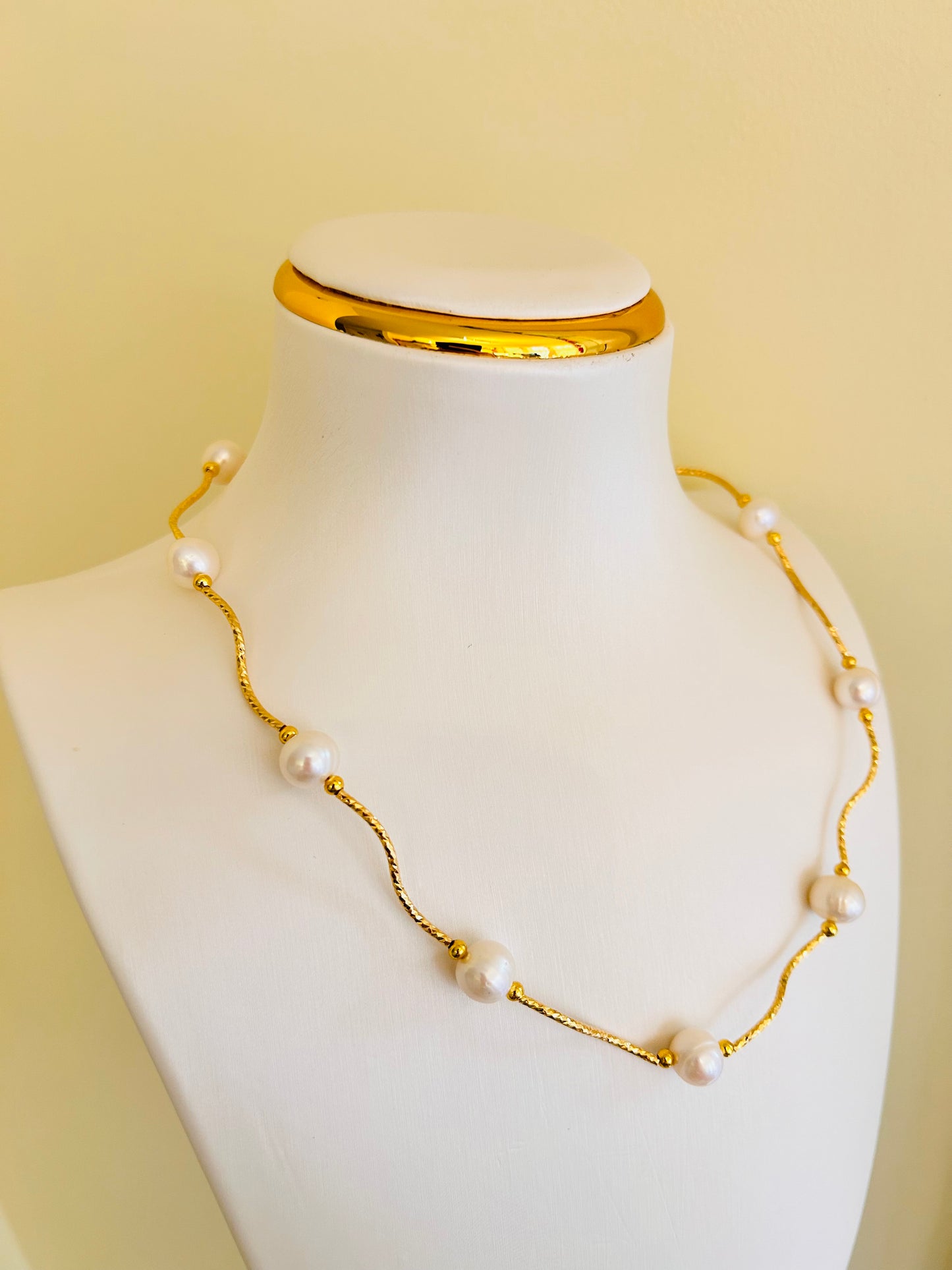 Elegant Necklace- Freshwater Pearls