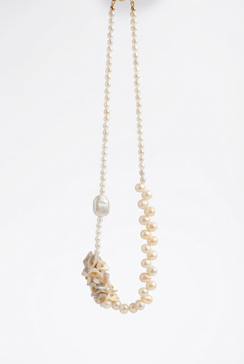 Blossoming Necklace