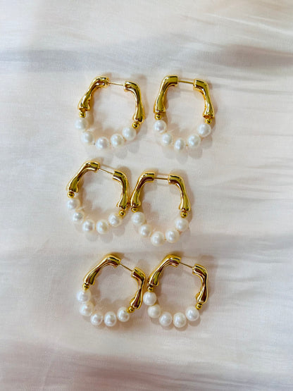 Hoop pearls Earrings