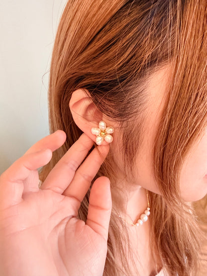 Flower Earrings / Clip -On