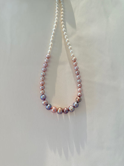 Gradient Pearl Necklace