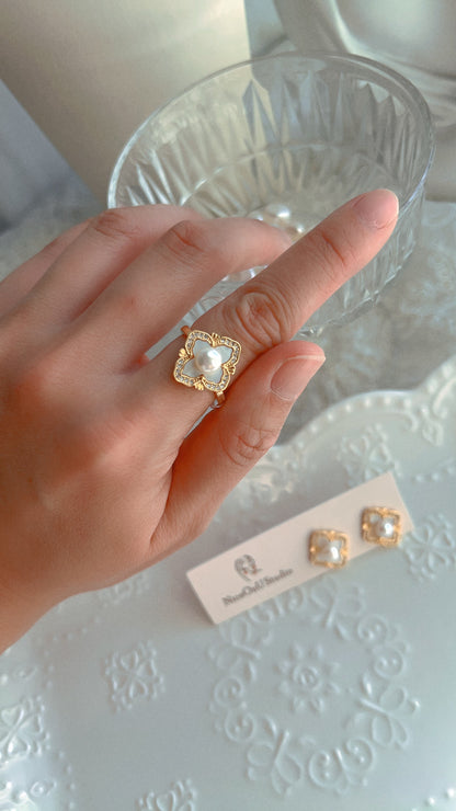 Luxury Studs