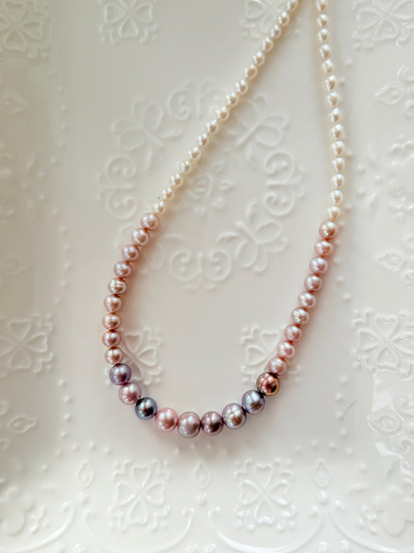 Gradient Pearl Necklace
