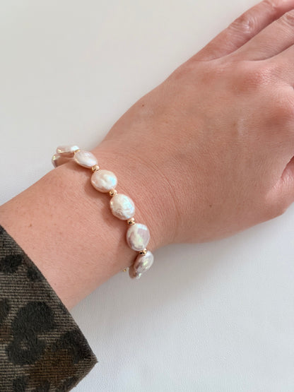 Button bracelet