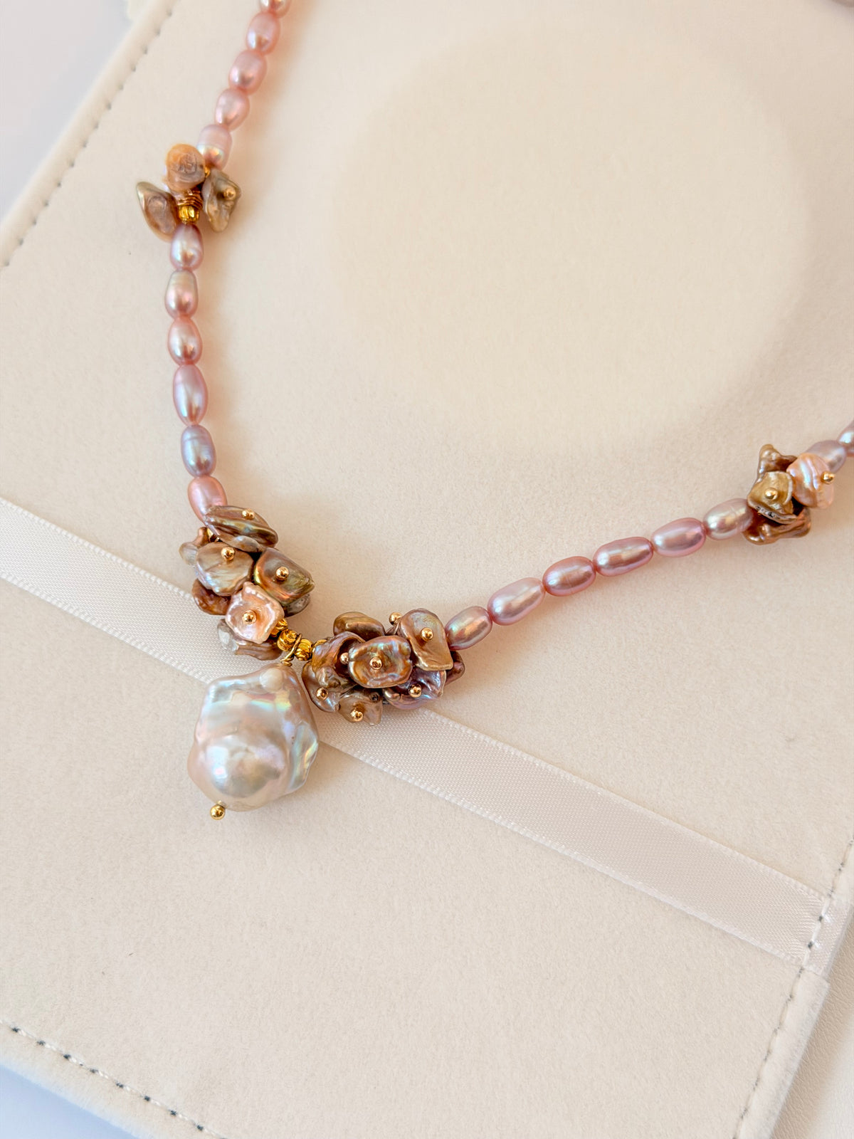 Handmade Luxury Flower Necklace N19