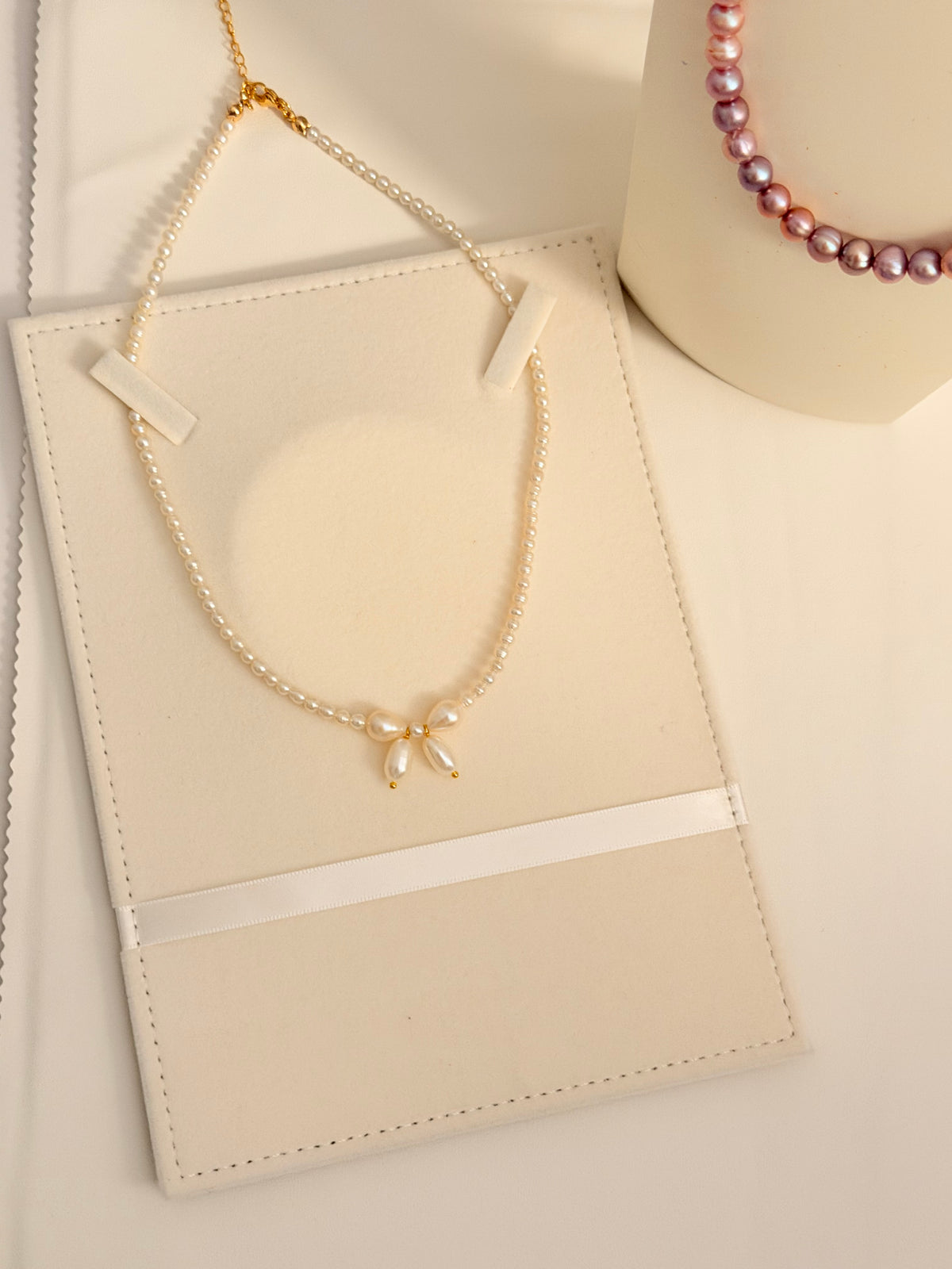 Bow Necklace N61