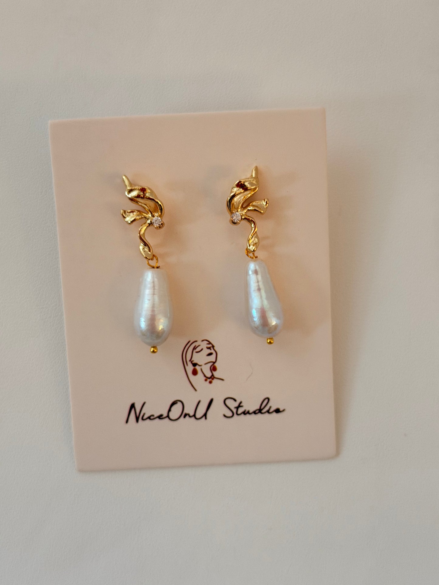 Butterfly Baroque Pearl Earrings A94