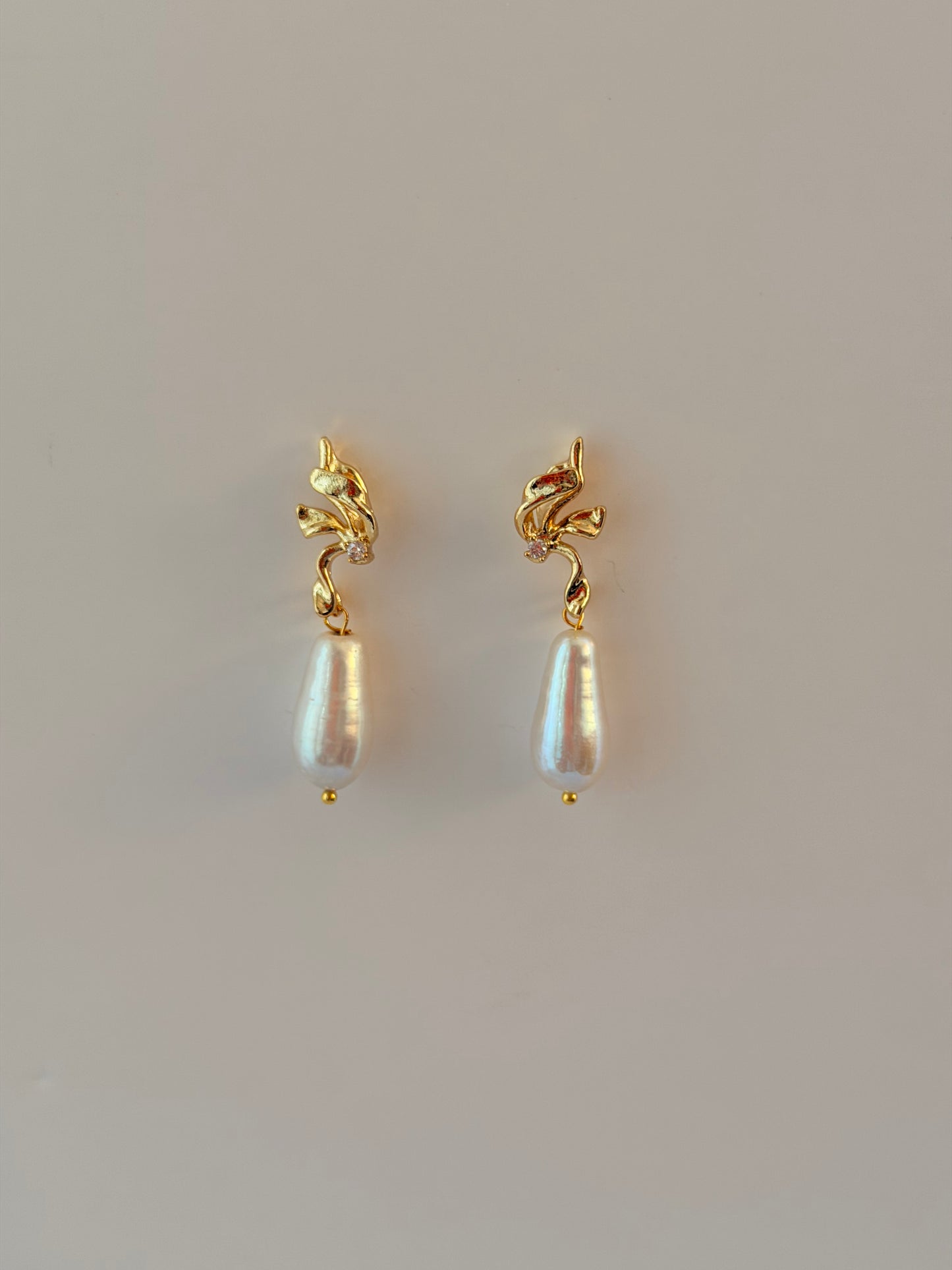 Butterfly Baroque Pearl Earrings A94