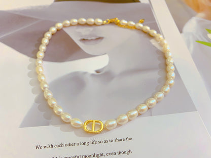 CD Freshwater Pearl Necklace