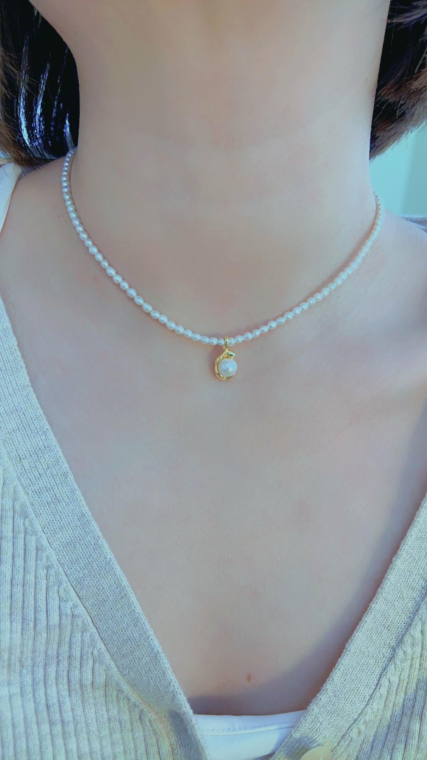 Small size Freshwater Pearls Necklace