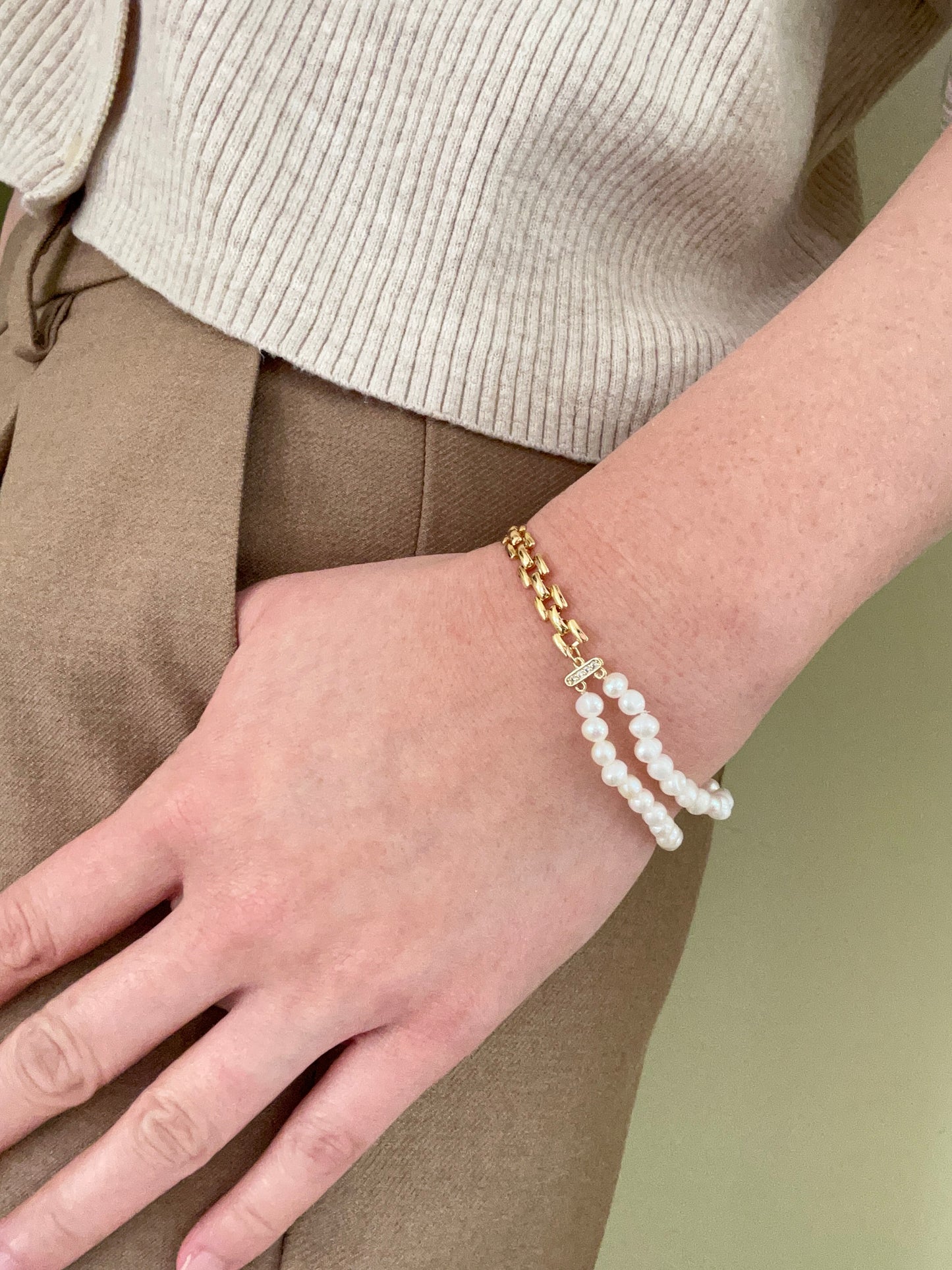 Watch Chain Freshwater Pearl Bracelets - Magnetic closure