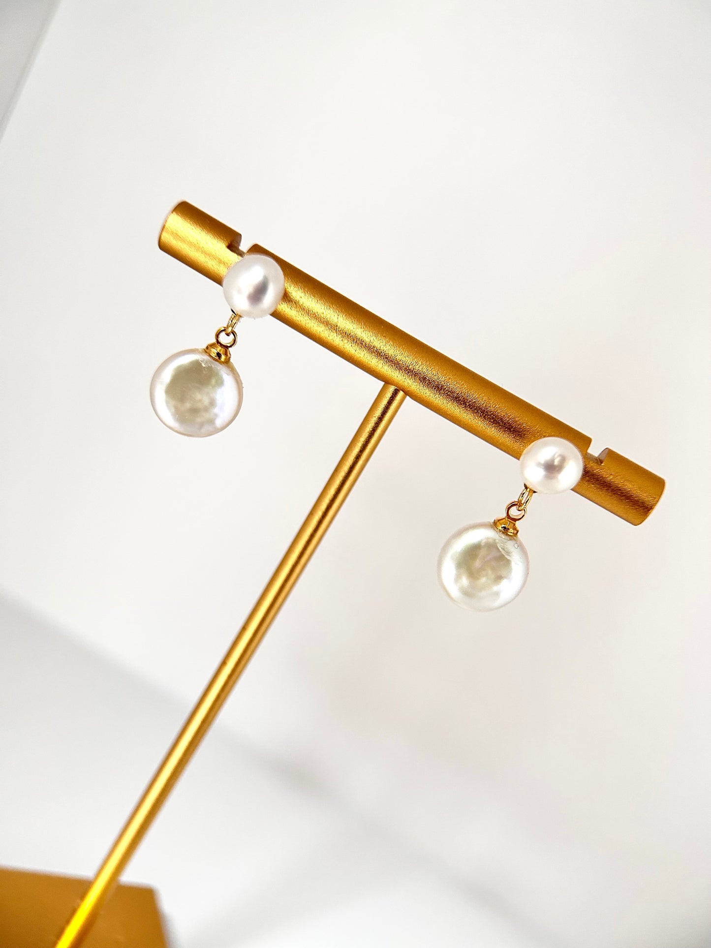 Classic Freshwater Pearl studs with button pearl drop