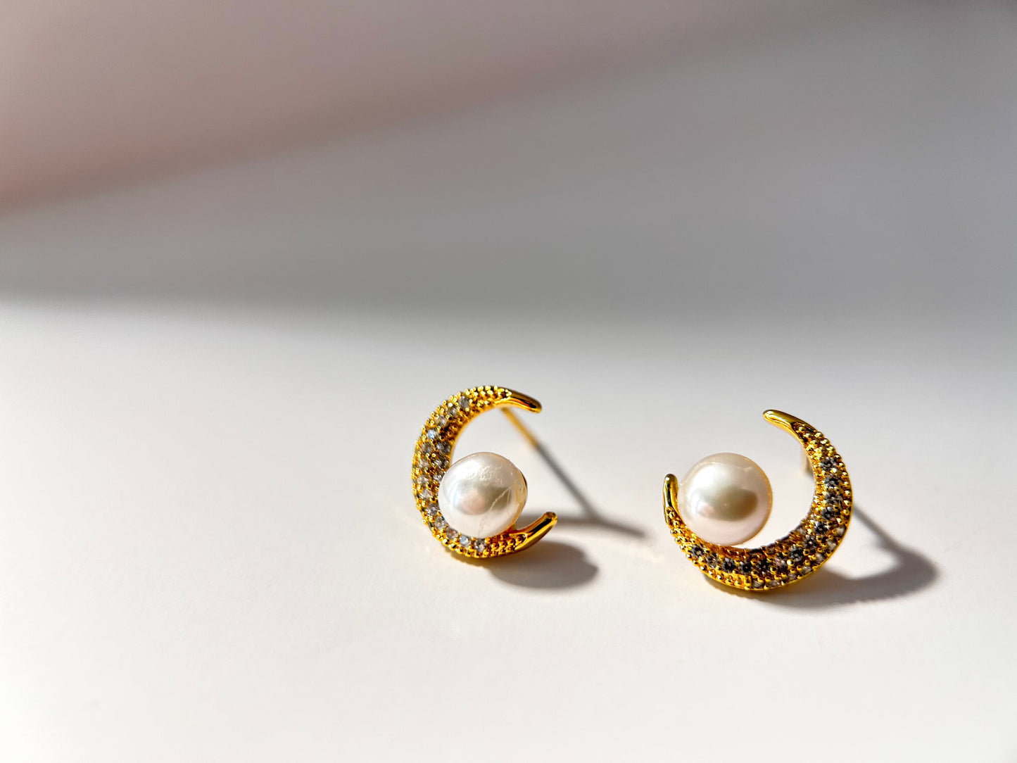 Moon Studs